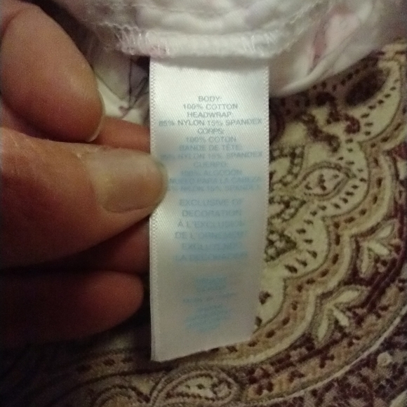 6/$15 Size 6-9 M baby girls fairy tail Castle one piece romper - Picture 4 of 9